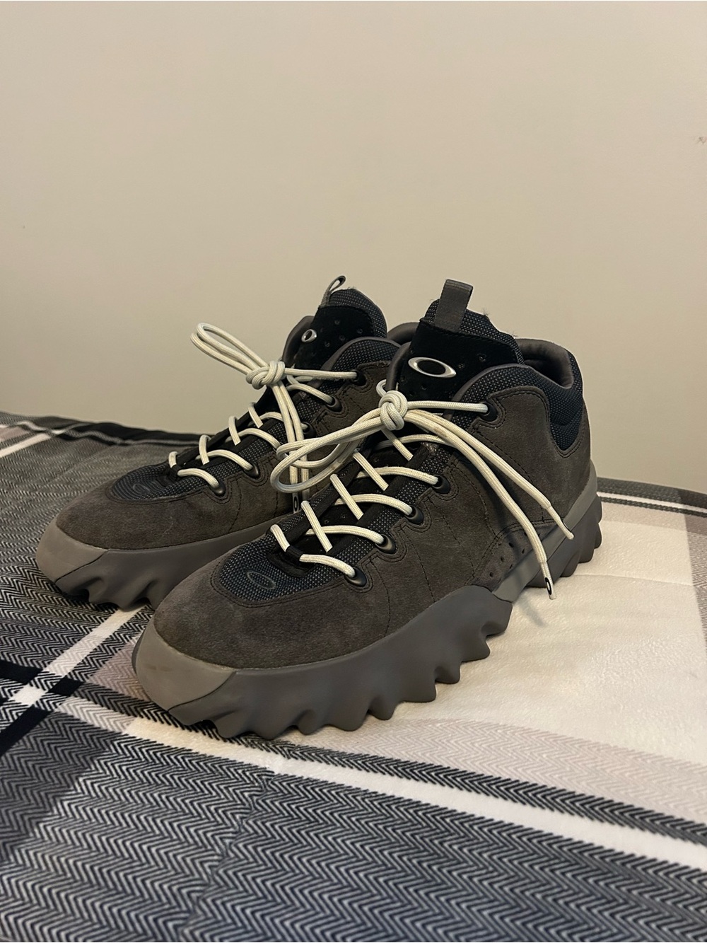 Oakley Factory Team Nubuck Edge Boot - Grey Suede